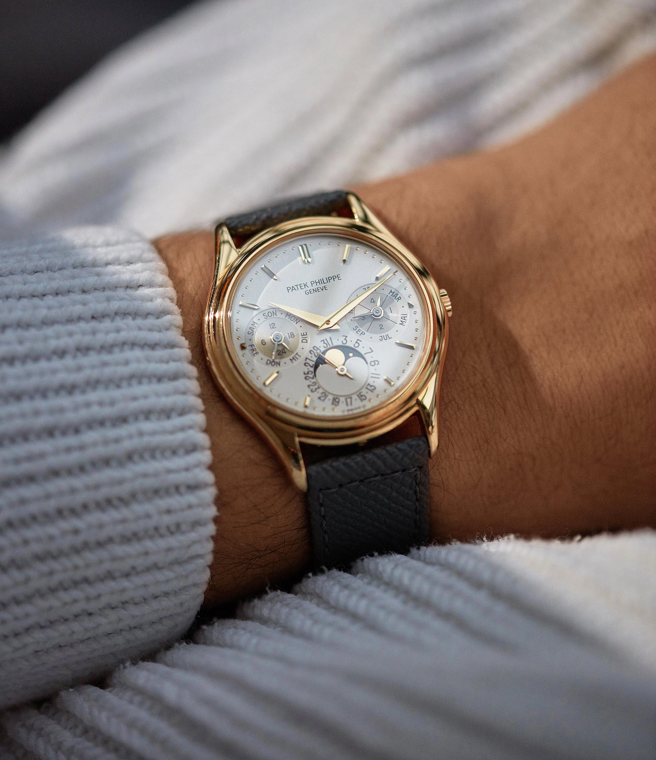 3940J | Perpetual Calendar | The "X" | Yellow Gold