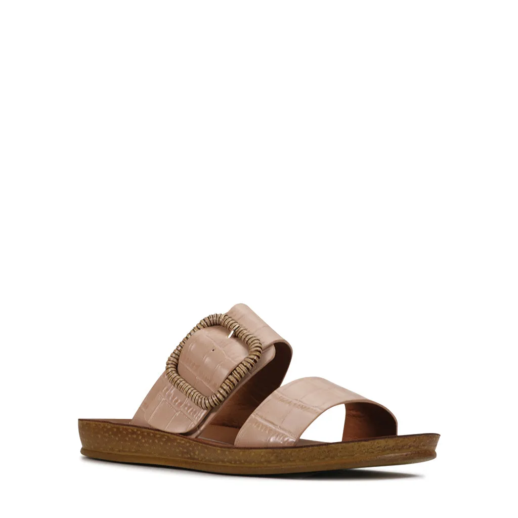 BRITI BUCKLE SANDAL