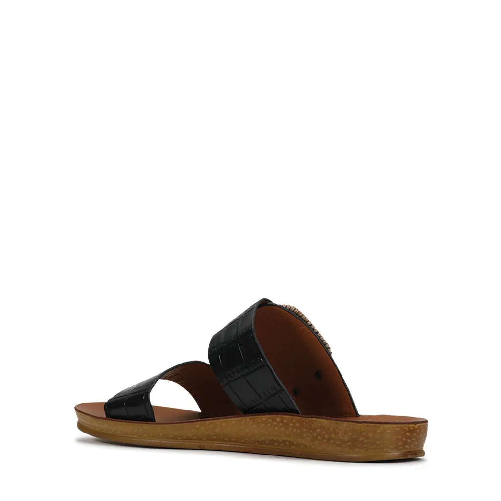 BRITI BUCKLE SANDAL