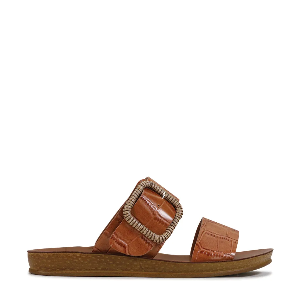 BRITI BUCKLE SANDAL