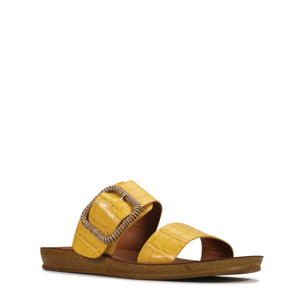 BRITI BUCKLE SANDAL