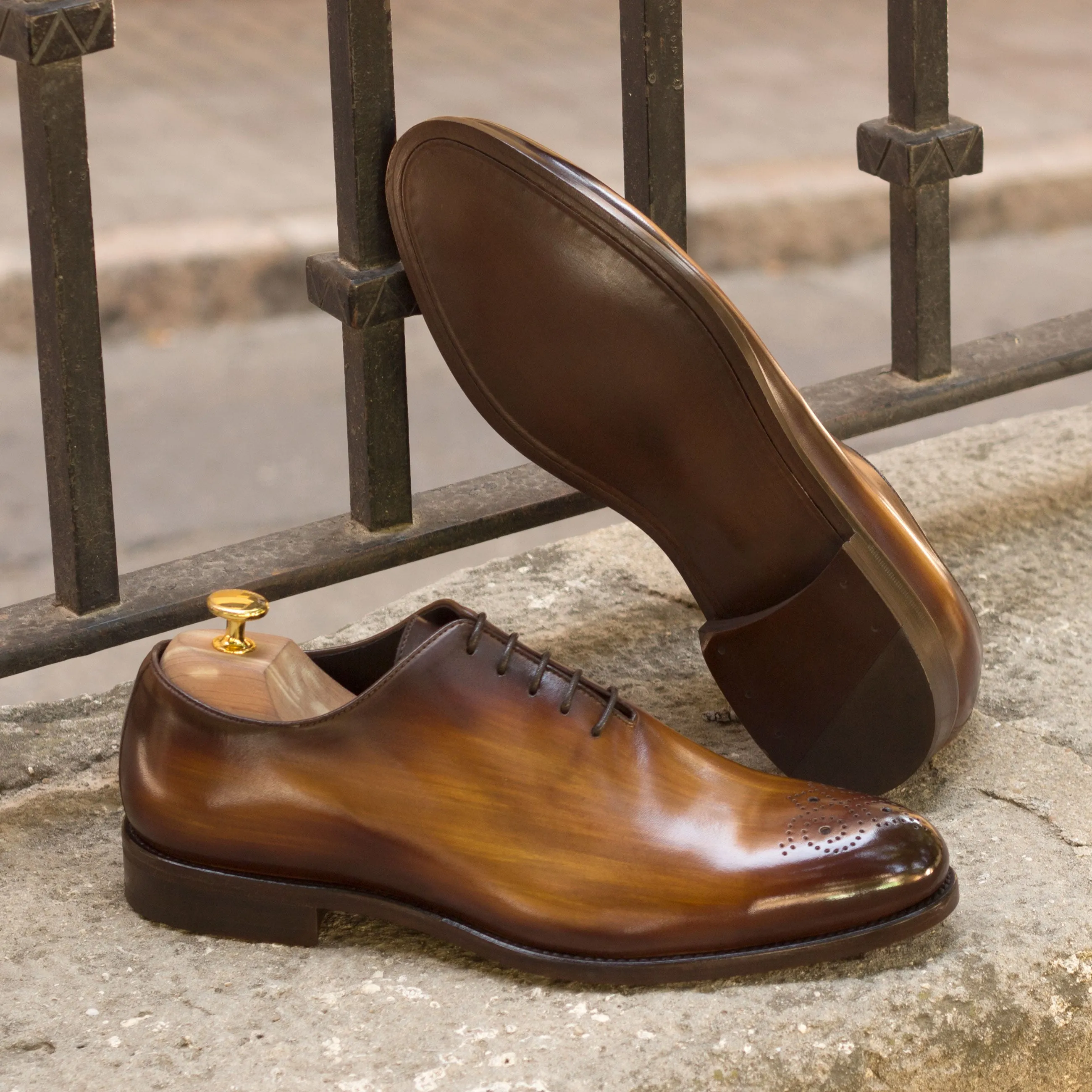 Dapperfam Shoes DapperFam Giuliano in Cognac Men's Hand-Painted Patina Whole Cut