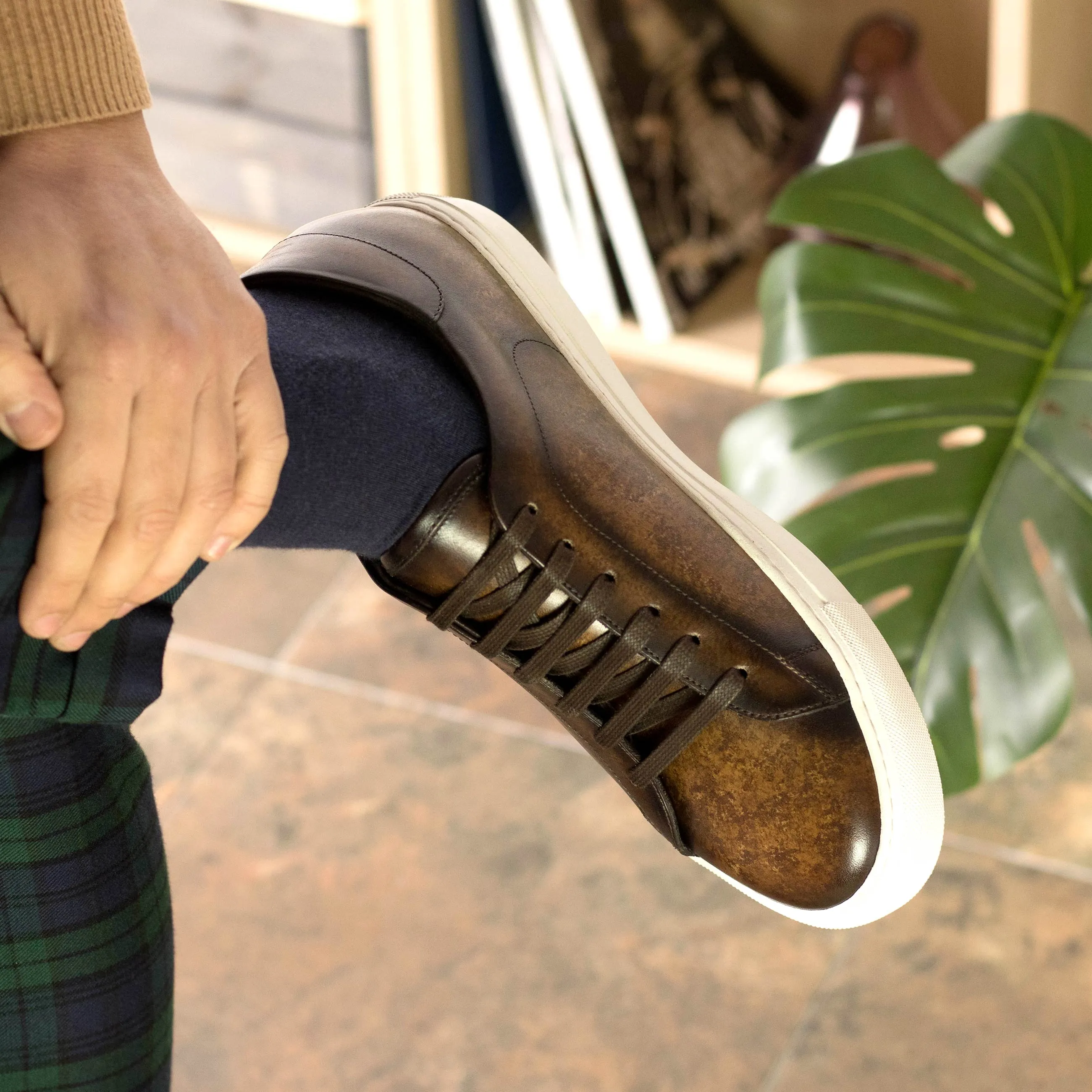 Dapperfam Shoes DapperFam Rivale in Brown Men's Hand-Painted Patina Trainer