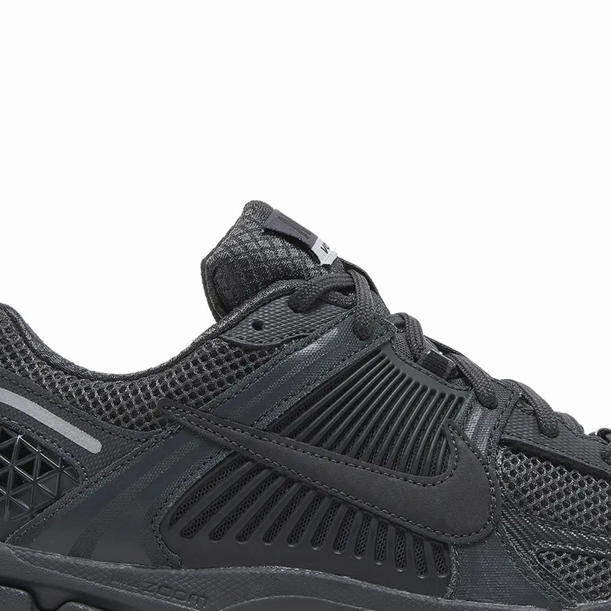 Nike Zoom Vomero 'Anthracite' (2023)